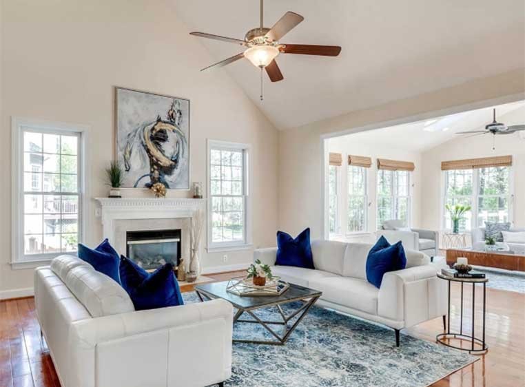 Hunter Douglas Dealer Image